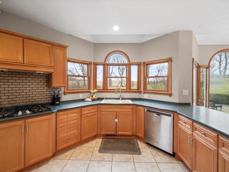 3512 Scheid Road, Huron, OH 44839 Photo 18