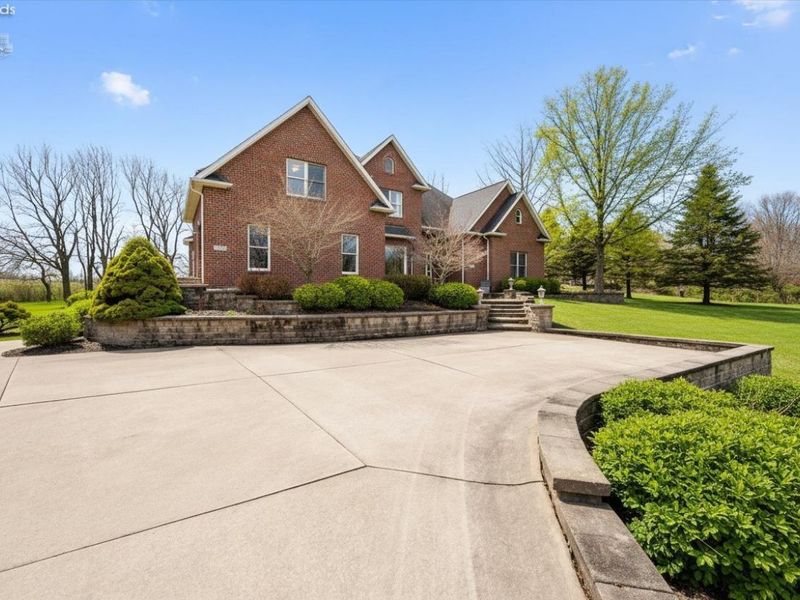 3512 Scheid Road, Huron, OH 44839 Photo 2