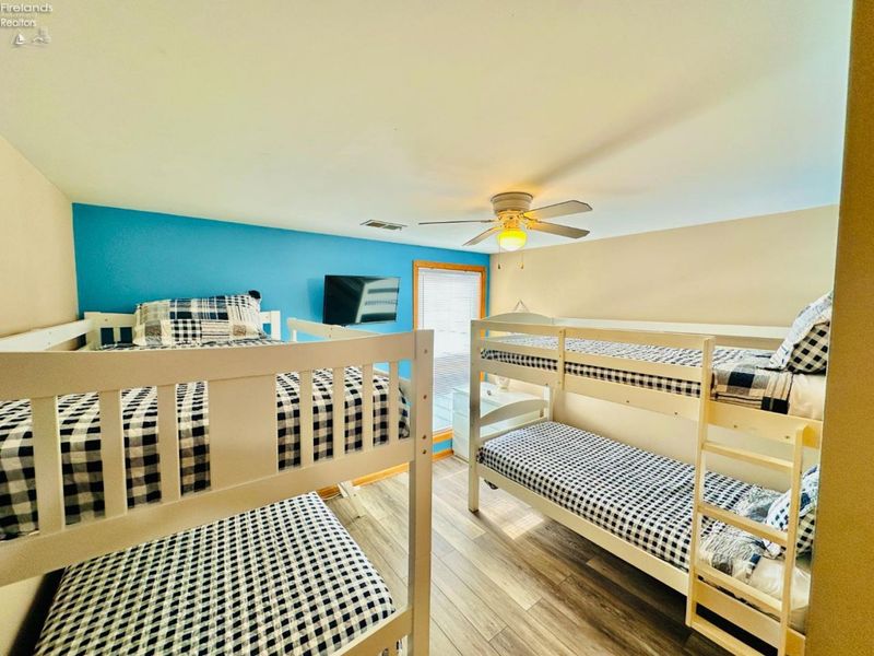 208 Clinton Reef Drive, Port Clinton, OH 43452 Photo 17