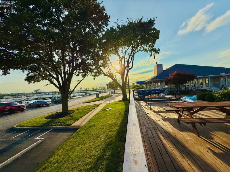 208 Clinton Reef Drive, Port Clinton, OH 43452 Photo 39