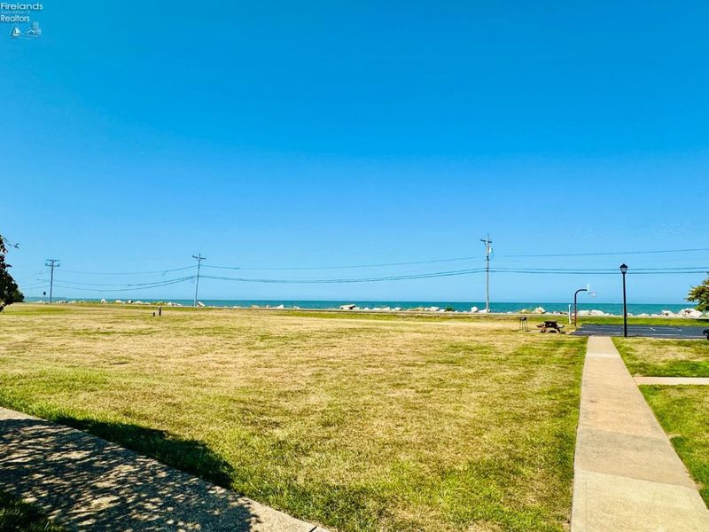 208 Clinton Reef Drive, Port Clinton, OH 43452 Photo 43