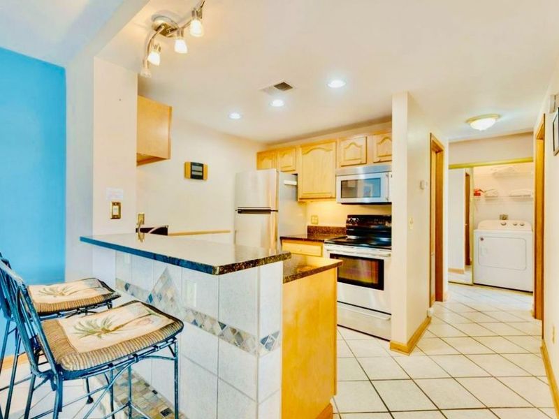 208 Clinton Reef Drive, Port Clinton, OH 43452 Photo 6