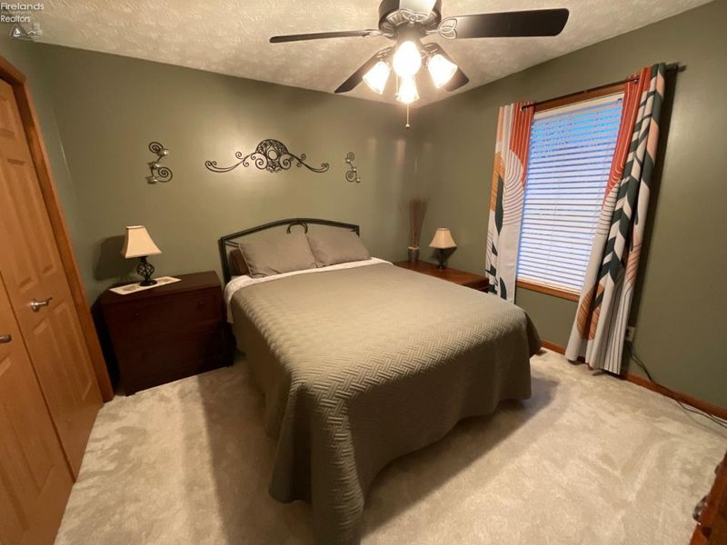 6012 Conneaut Light Drive, Vermilion, OH 44089 Photo 18