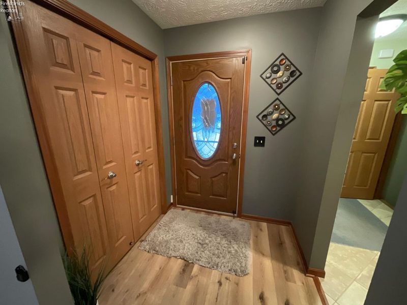 6012 Conneaut Light Drive, Vermilion, OH 44089 Photo 3