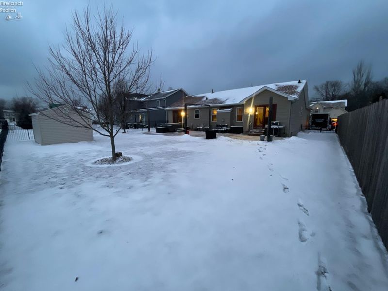 6012 Conneaut Light Drive, Vermilion, OH 44089 Photo 37