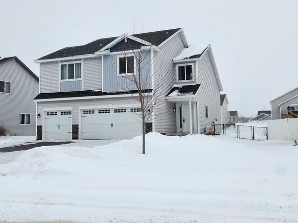 408 Bluebird Drive NW, Isanti, MN 55040