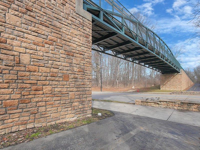 291 Pointe Place , Westerville, OH 43082 Photo 30