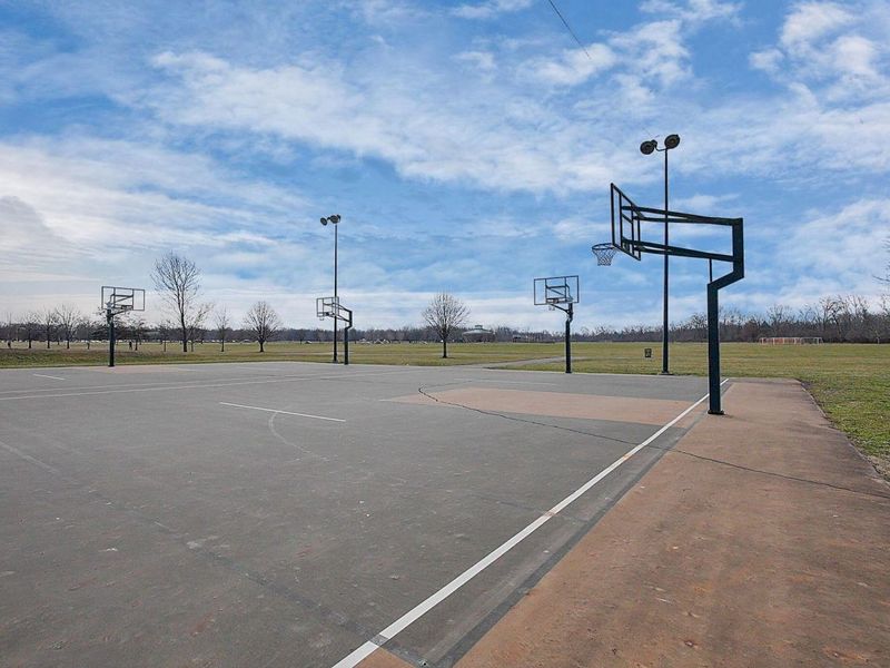 291 Pointe Place , Westerville, OH 43082 Photo 34