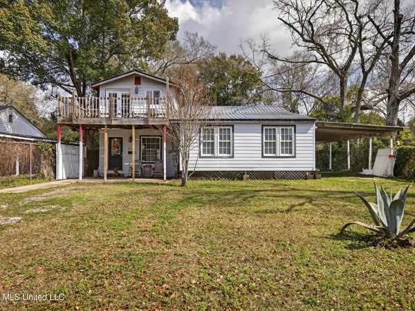 2210 8th Street, Pascagoula, MS 39567