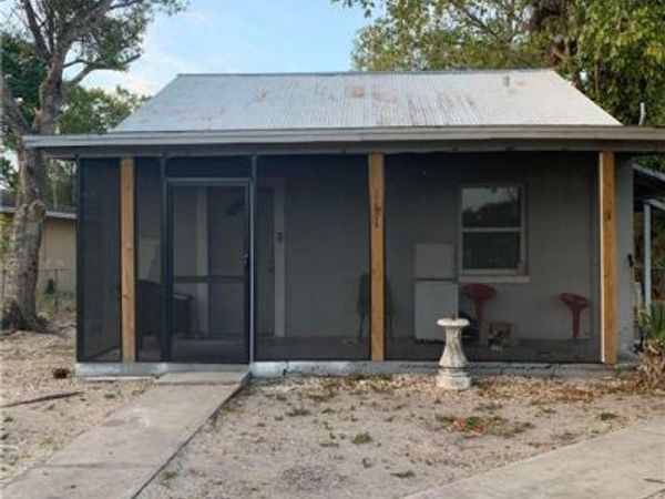 3131 Market ST, FORT MYERS, FL 33916