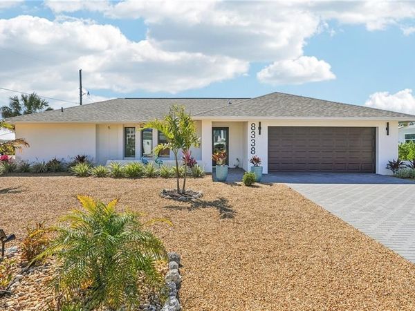 8338 Lagoon RD, FORT MYERS BEACH, FL 33931