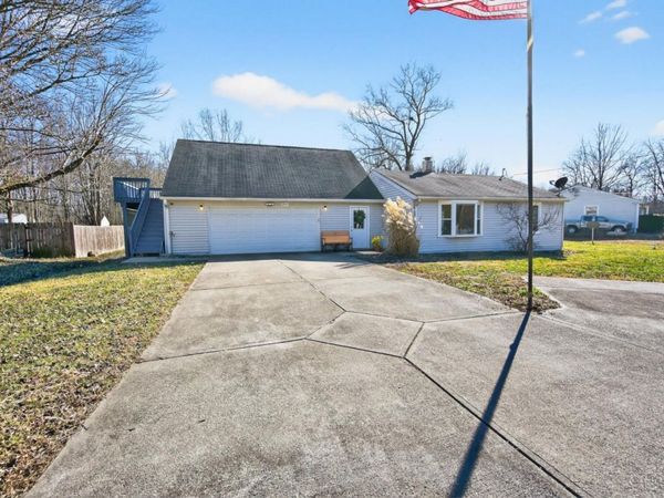 1944 Parker Road, Goshen Twp, OH 45122