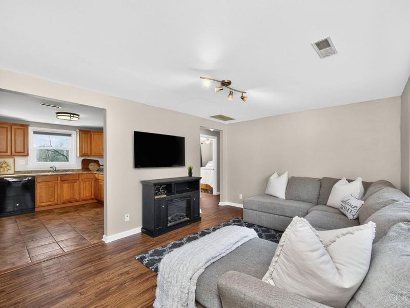 1944 Parker Road, Goshen Twp, OH 45122 Photo 3