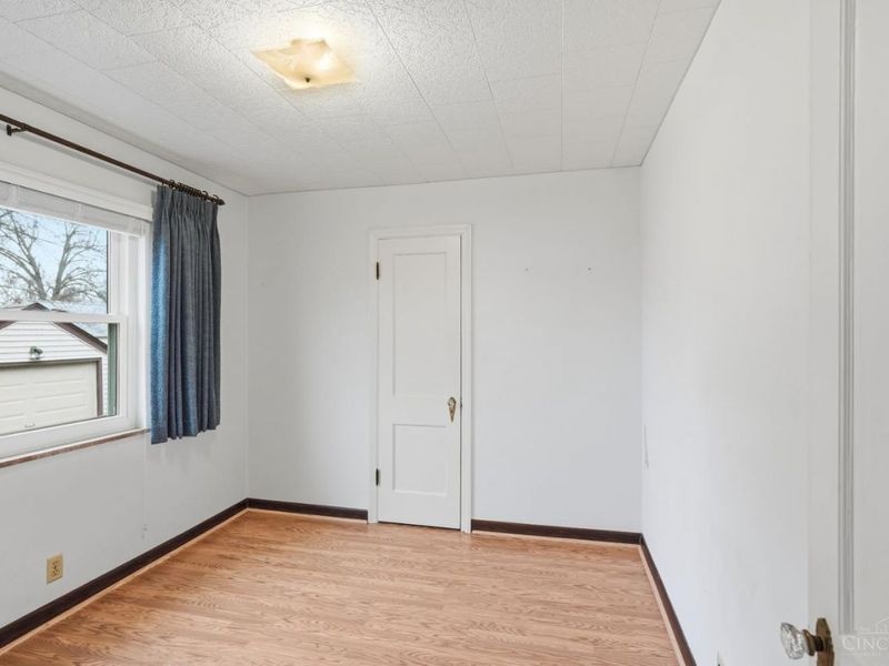 3816 St Johns Terrace, Deer Park, OH 45236 Photo 17