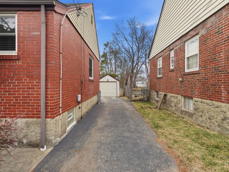 3816 St Johns Terrace, Deer Park, OH 45236 Photo 45