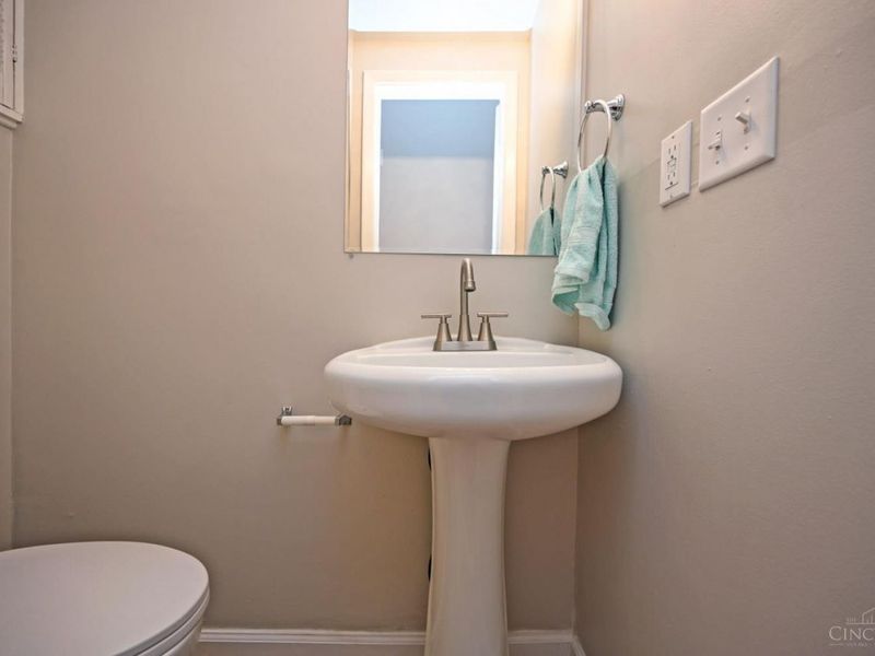 1700 Minion Avenue, Cincinnati, OH 45205 Photo 21