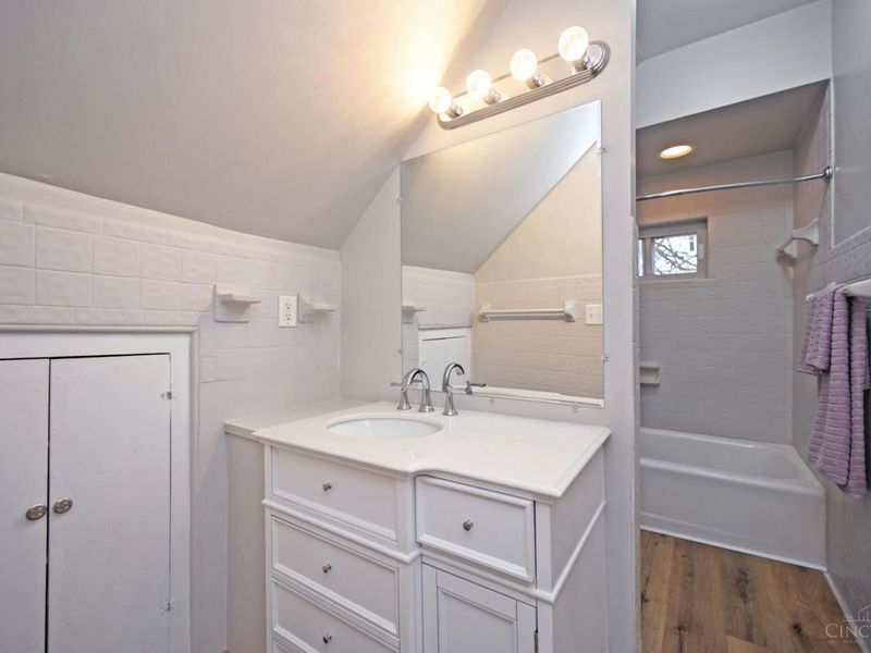 1700 Minion Avenue, Cincinnati, OH 45205 Photo 25