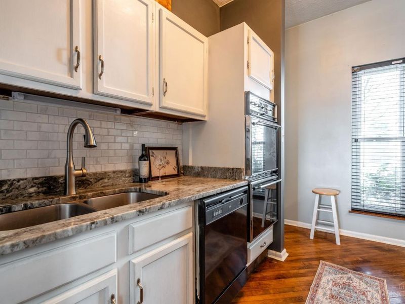 305 Klotter Avenue, Cincinnati, OH 45219 Photo 18