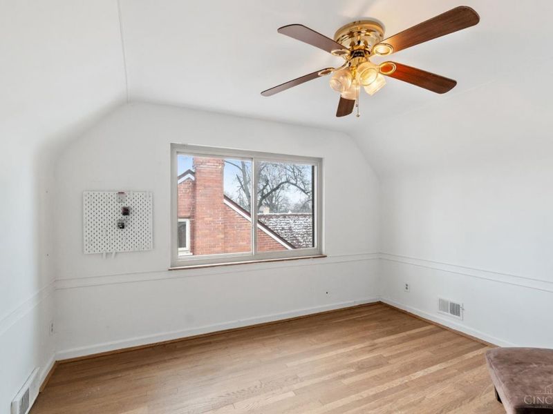 6123 Kingsford Drive, Cincinnati, OH 45224 Photo 23