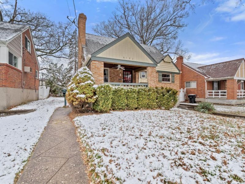 6123 Kingsford Drive, Cincinnati, OH 45224 Photo 3