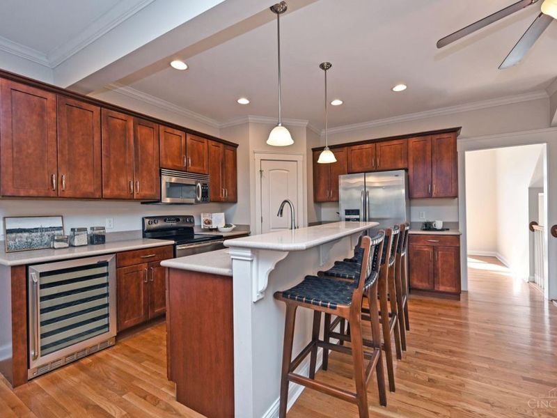 3220 Linwood Avenue, Cincinnati, OH 45226 Photo 3