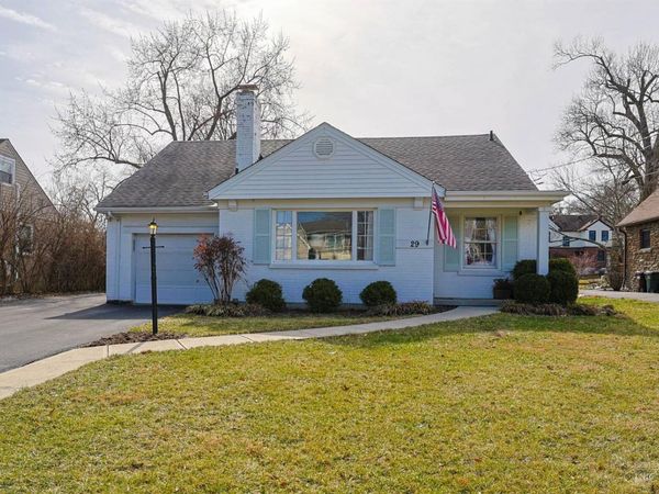 29 Forest Avenue, Wyoming, OH 45215