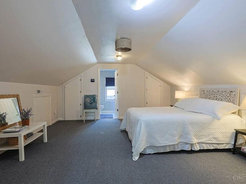 29 Forest Avenue, Wyoming, OH 45215 Photo 18