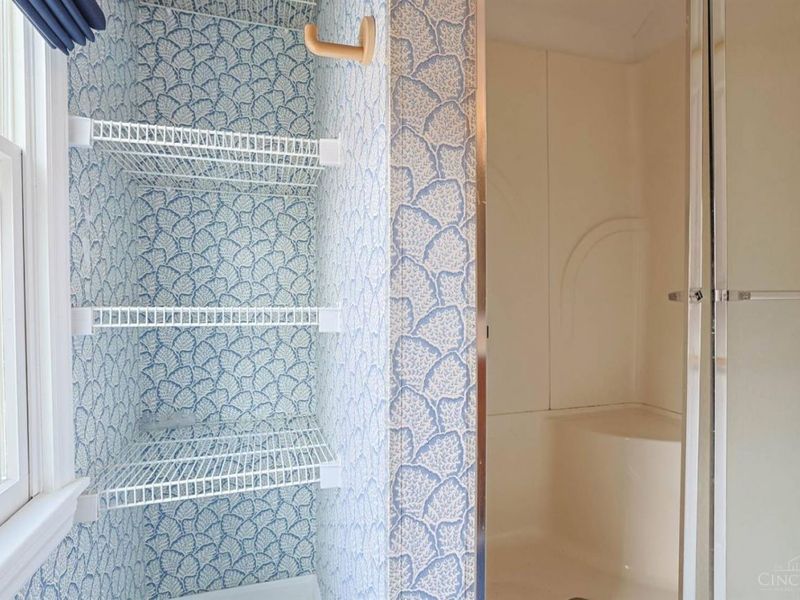 29 Forest Avenue, Wyoming, OH 45215 Photo 22