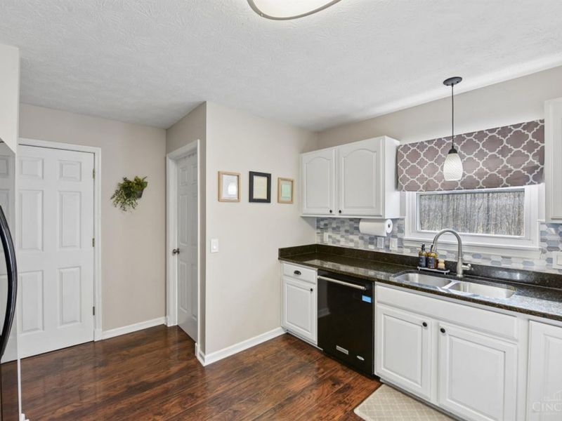 5906 Greywolf Court, Miami Twp, OH 45150 Photo 10