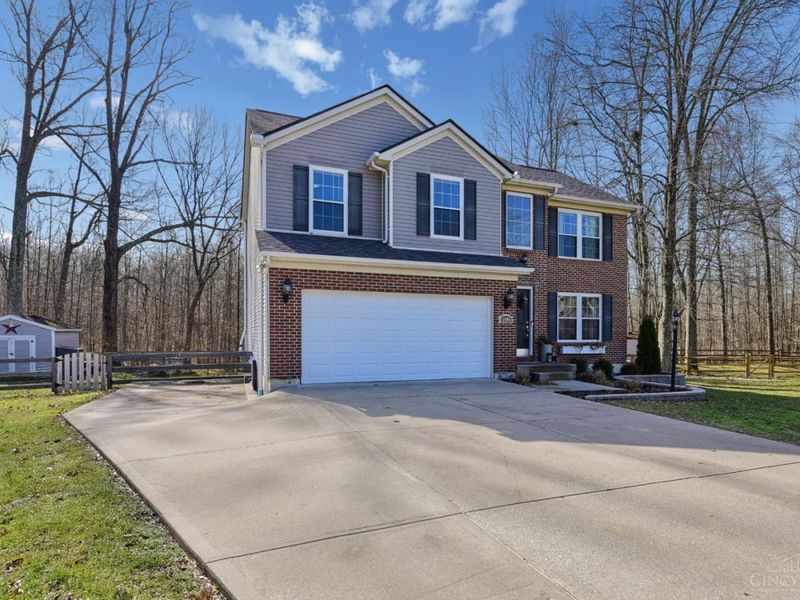 5906 Greywolf Court, Miami Twp, OH 45150 Photo 2