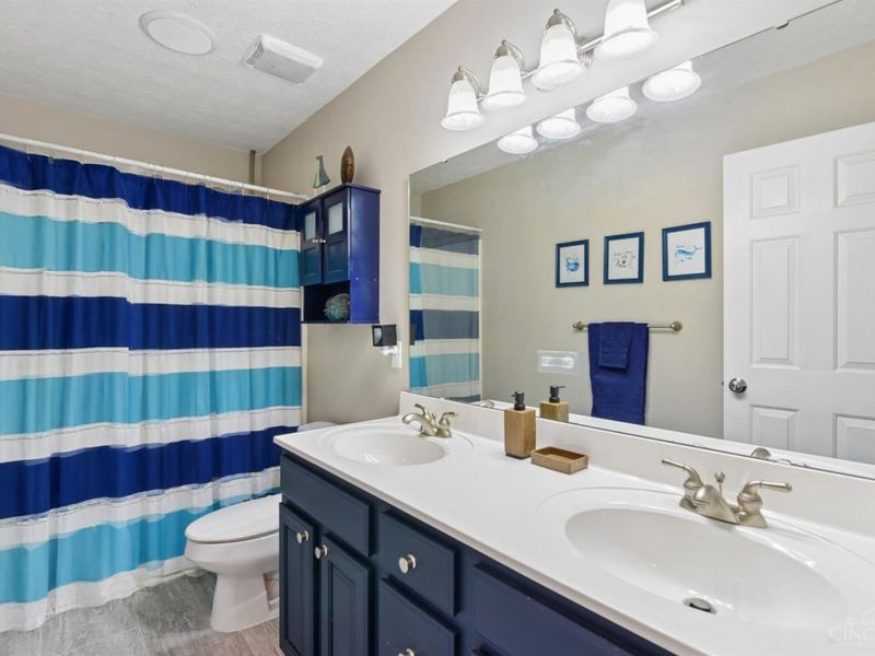 5906 Greywolf Court, Miami Twp, OH 45150 Photo 27