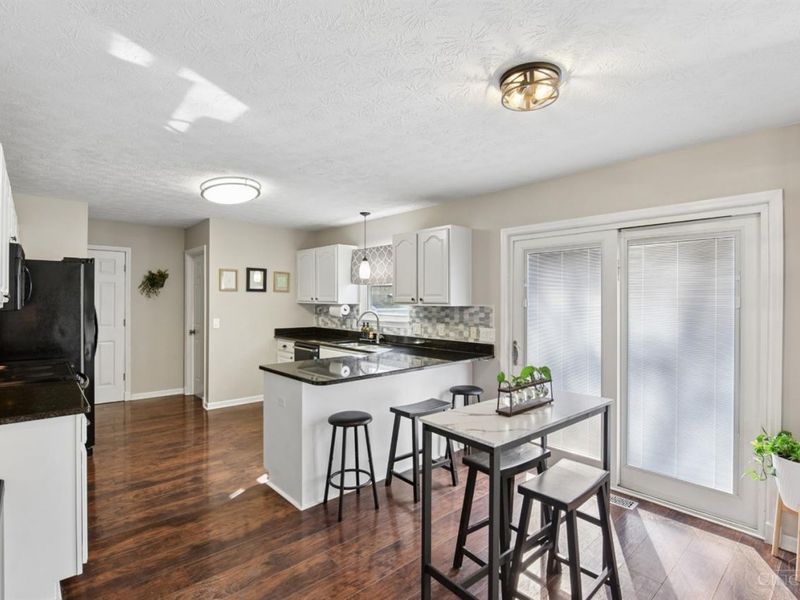 5906 Greywolf Court, Miami Twp, OH 45150 Photo 7