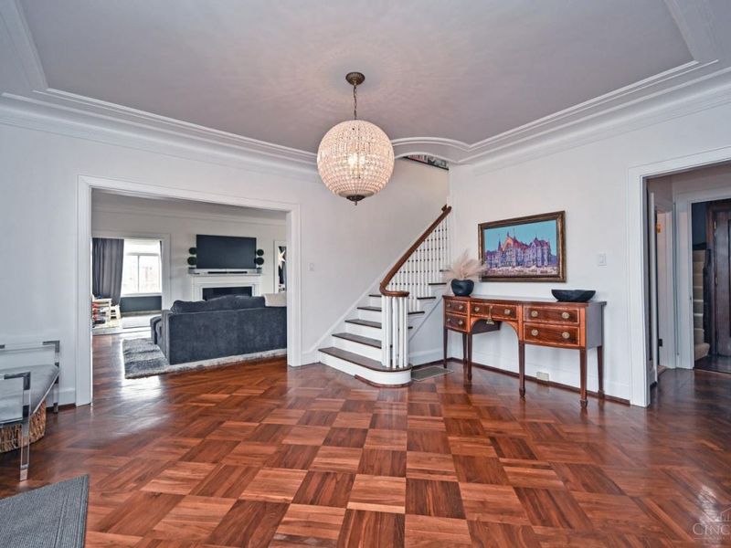 739 Betula Avenue, Cincinnati, OH 45229 Photo 6