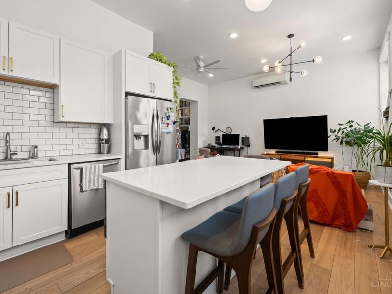 1909 Race Street, Unit 1, Cincinnati, OH 45202 Photo 6