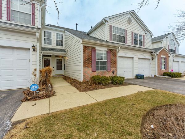 741 W Streamwood Boulevard , Unit A, Streamwood, IL 60107