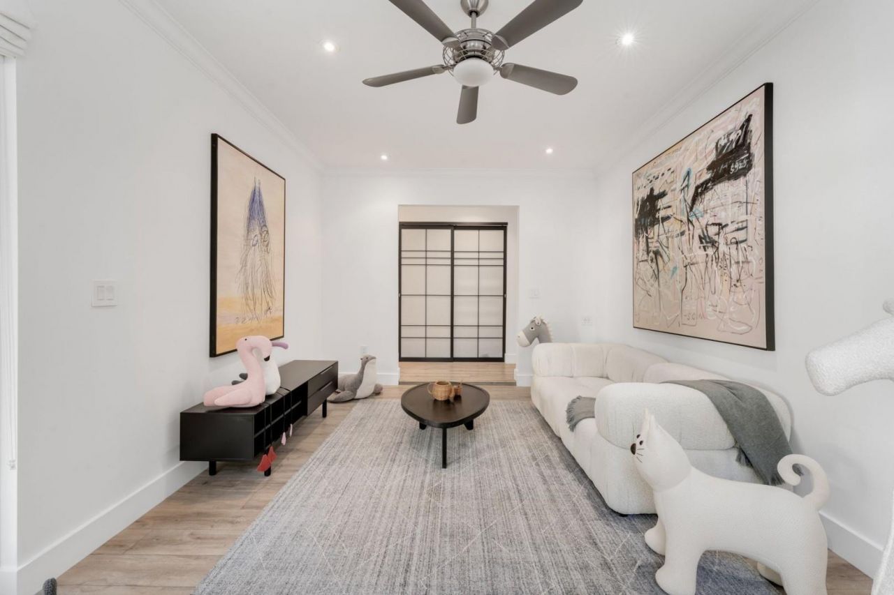 2516 Sunset Drive, Miami Beach, FL 33140 Photo