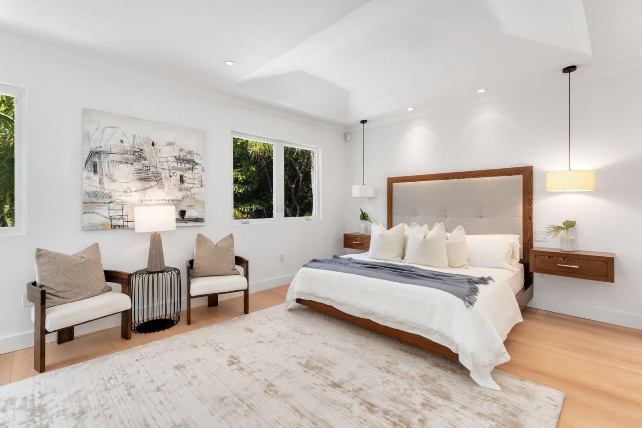 2516 Sunset Drive, Miami Beach, FL 33140 Photo