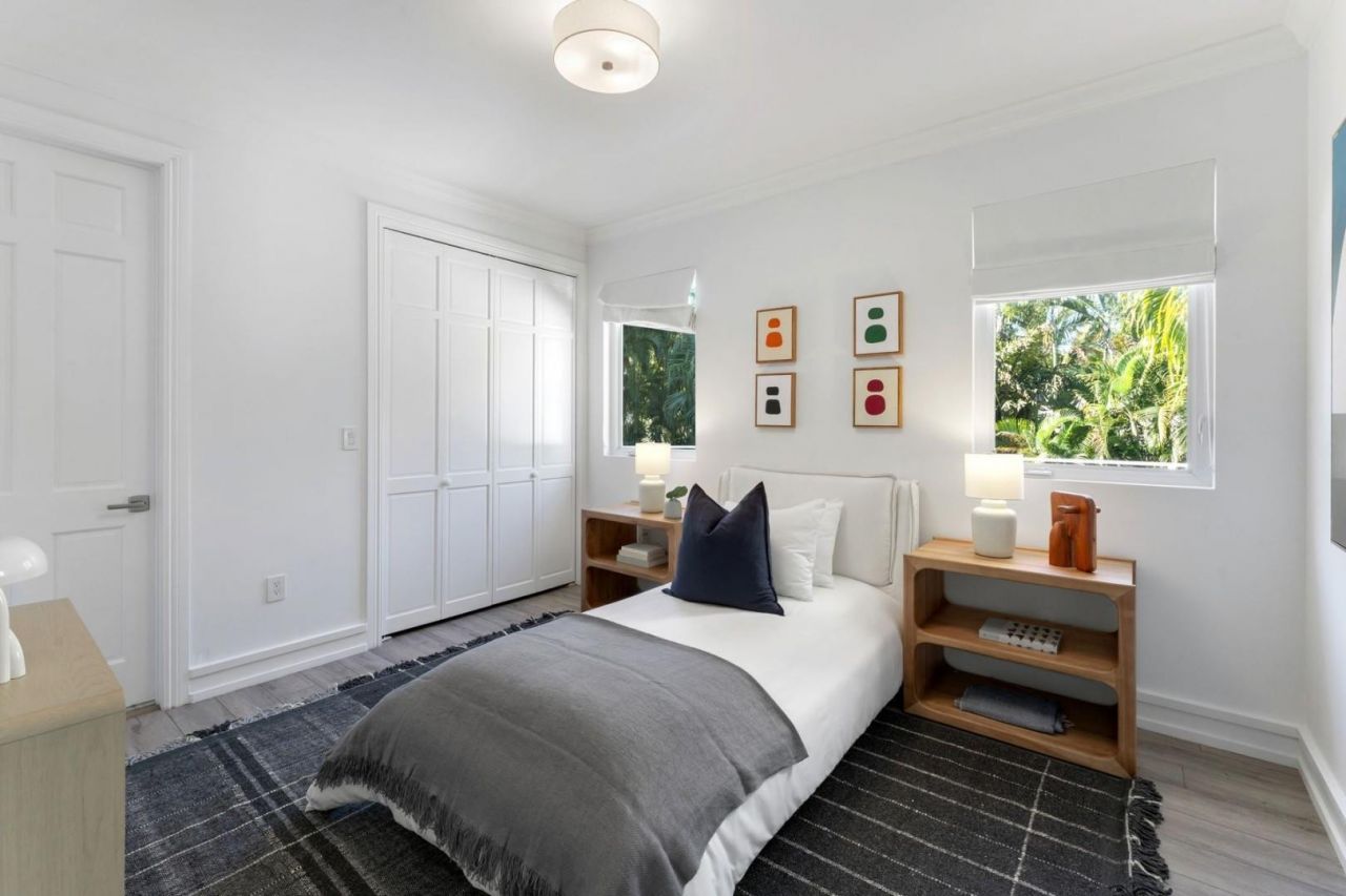 2516 Sunset Drive, Miami Beach, FL 33140 Photo