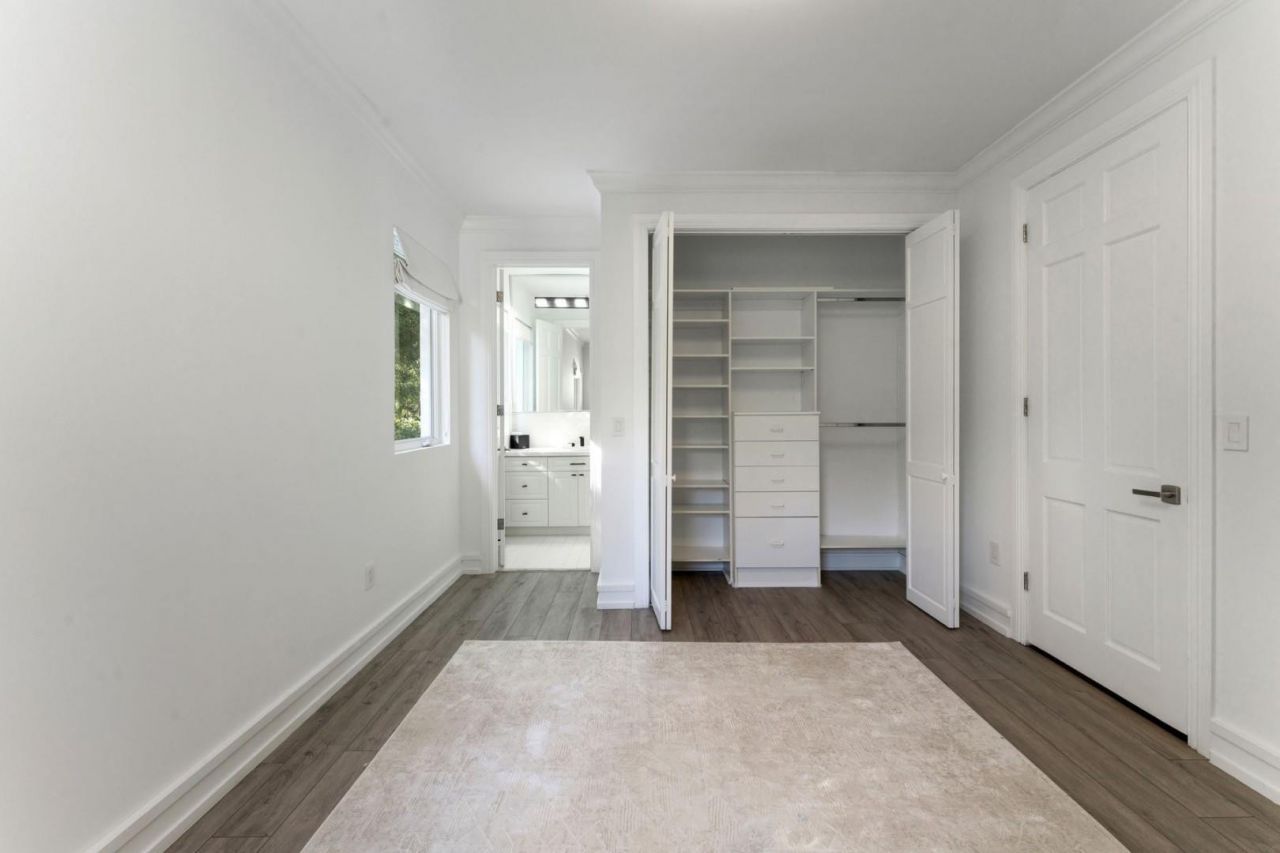 2516 Sunset Drive, Miami Beach, FL 33140 Photo