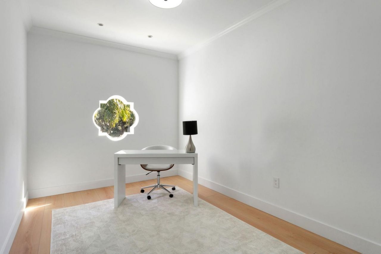 2516 Sunset Drive, Miami Beach, FL 33140 Photo