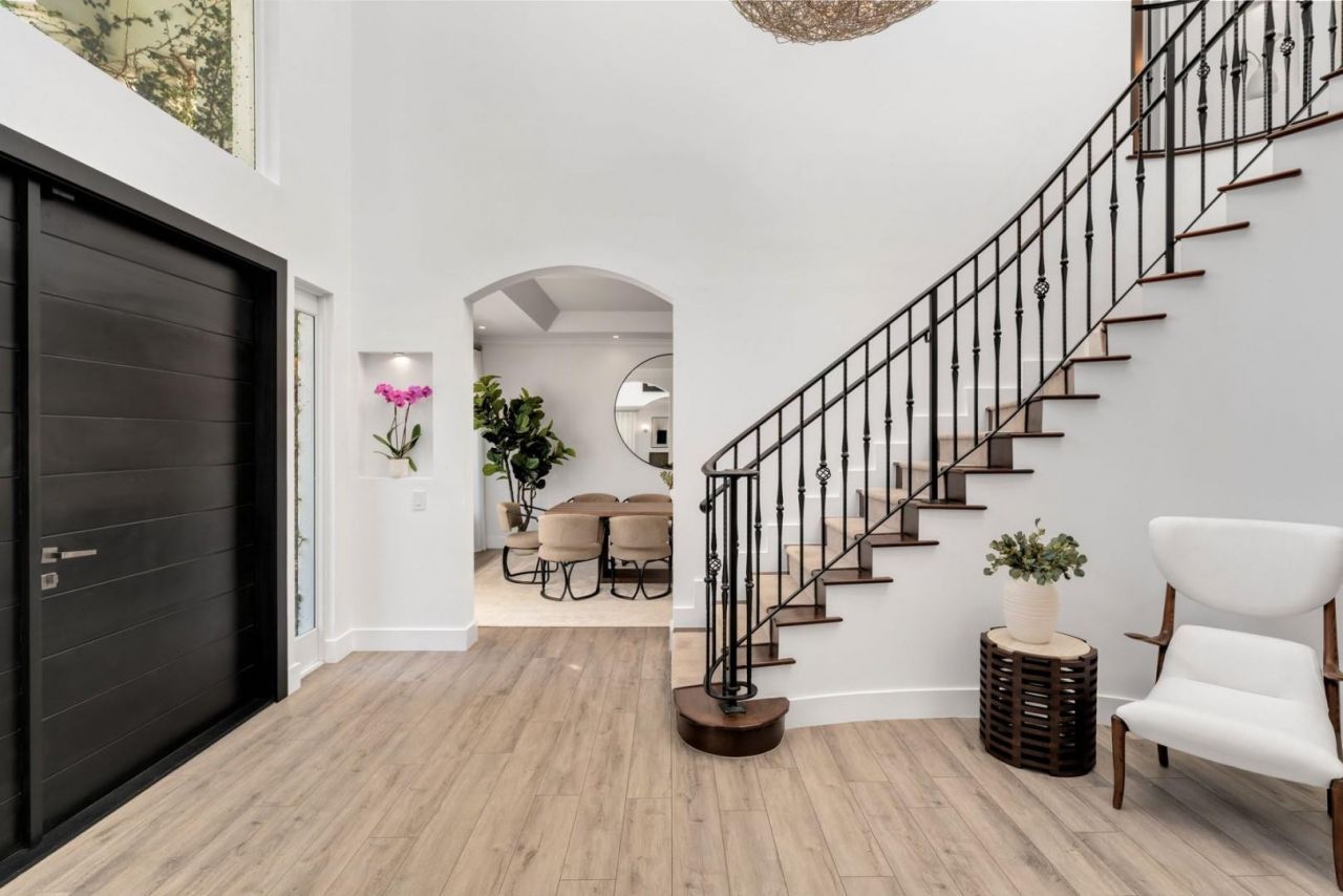 2516 Sunset Drive, Miami Beach, FL 33140 Photo