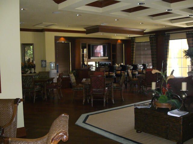 160 Yacht Club Way, Unit 211, Hypoluxo, FL 33462 Photo