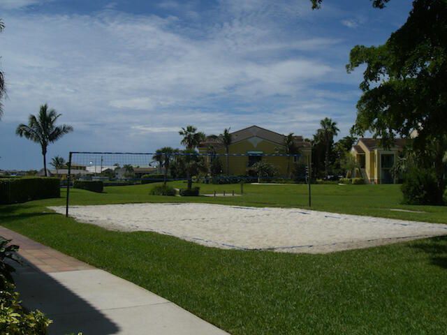 160 Yacht Club Way, Unit 211, Hypoluxo, FL 33462 Photo