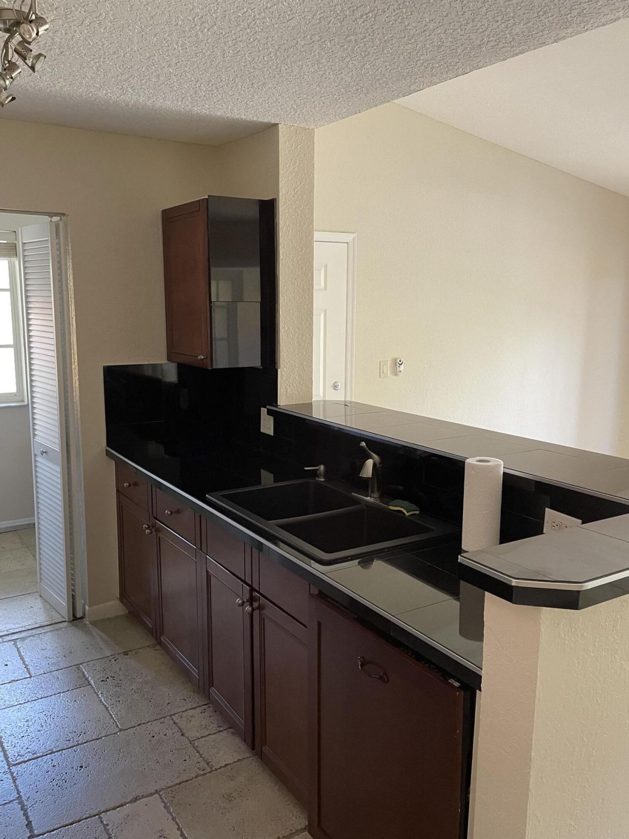 160 Yacht Club Way, Unit 211, Hypoluxo, FL 33462 Photo