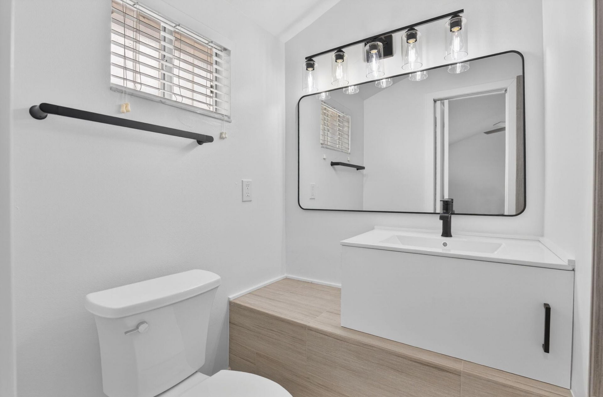 5230 Woodruff Lane, Palm Beach Gardens, FL 33418 Photo