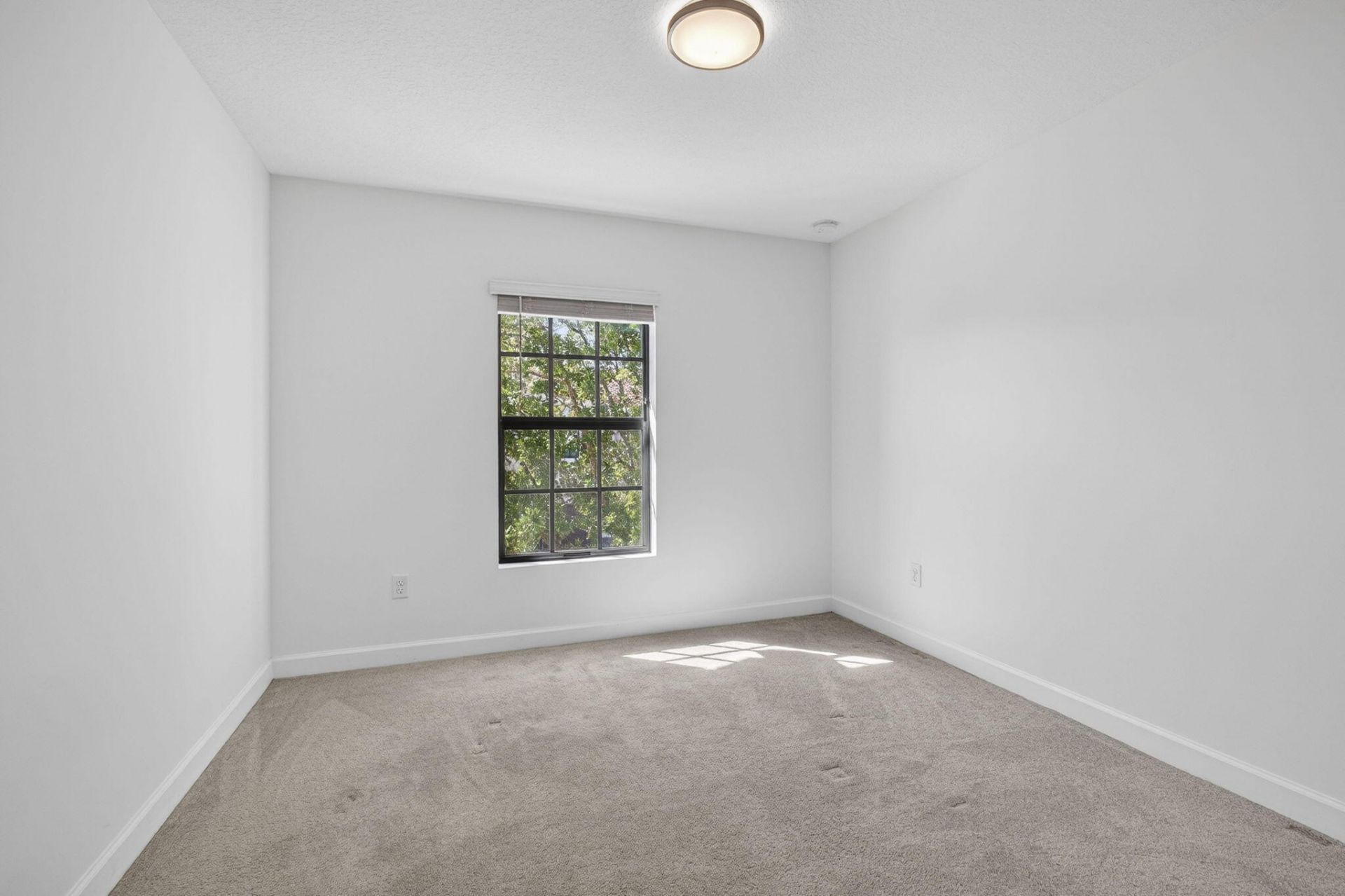 4408 Hemlock Drive, Riviera Beach, FL 33410 Photo