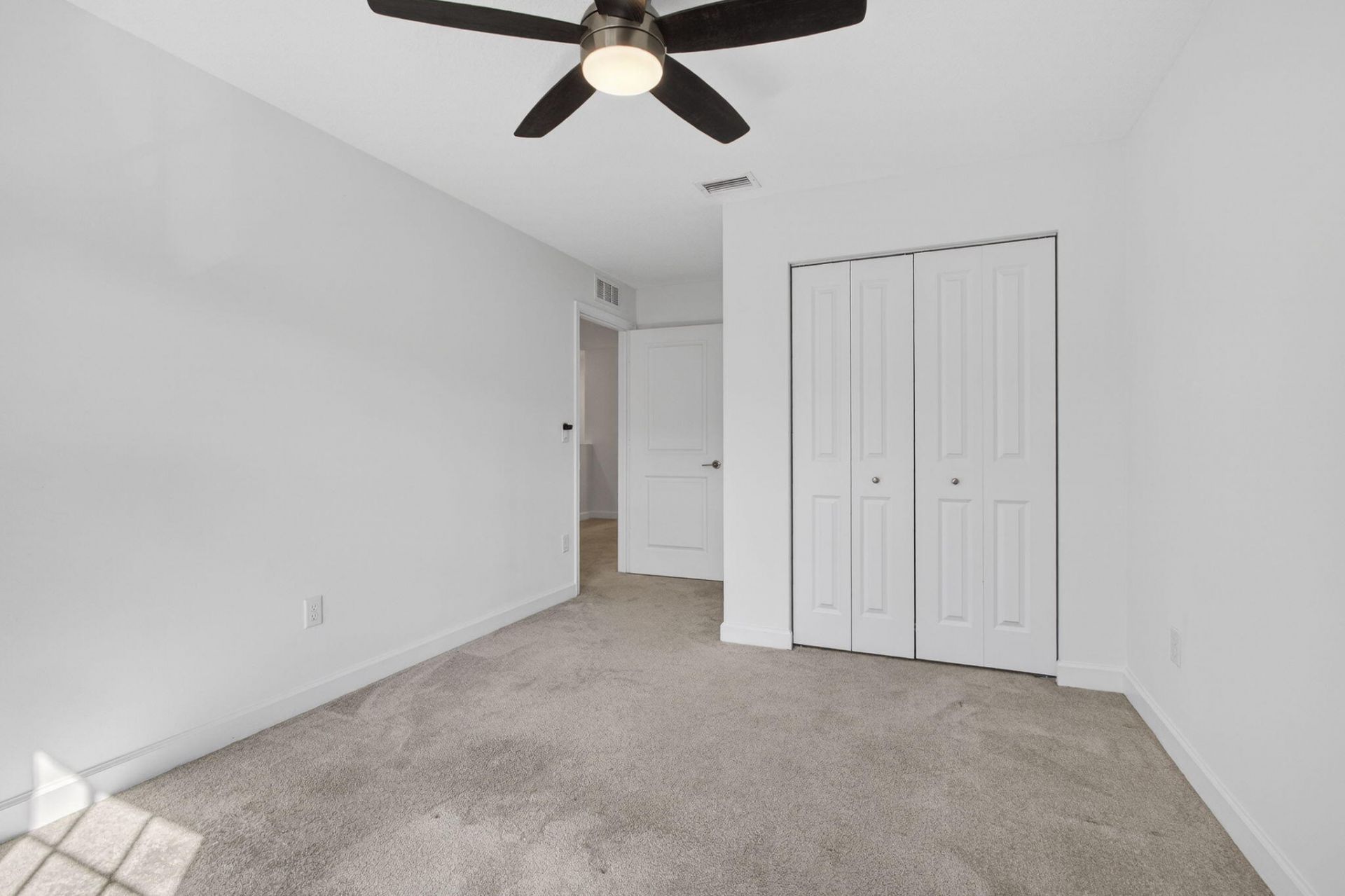 4408 Hemlock Drive, Riviera Beach, FL 33410 Photo