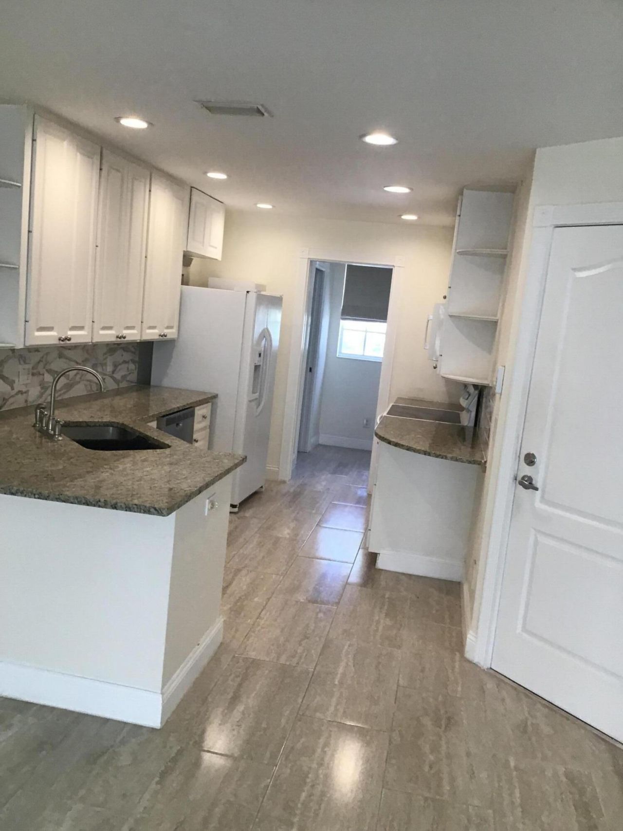 2137 W Tigris Drive W, West Palm Beach, FL 33411 Photo