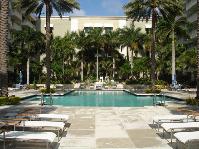 625 Casa Loma Boulevard, Unit 303, Boynton Beach, FL 33435 Photo