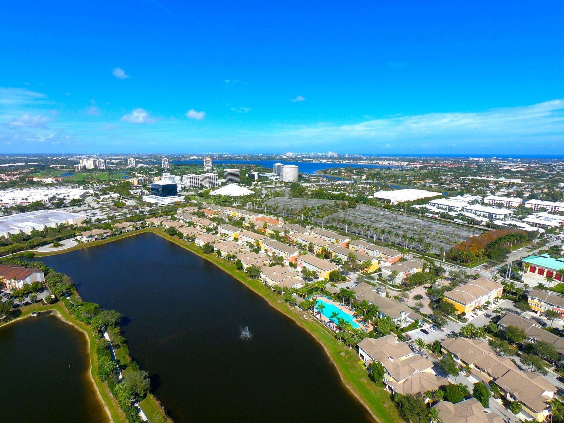 500 Pacific Grove Drive, Unit 6, West Palm Beach, FL 33401 Photo